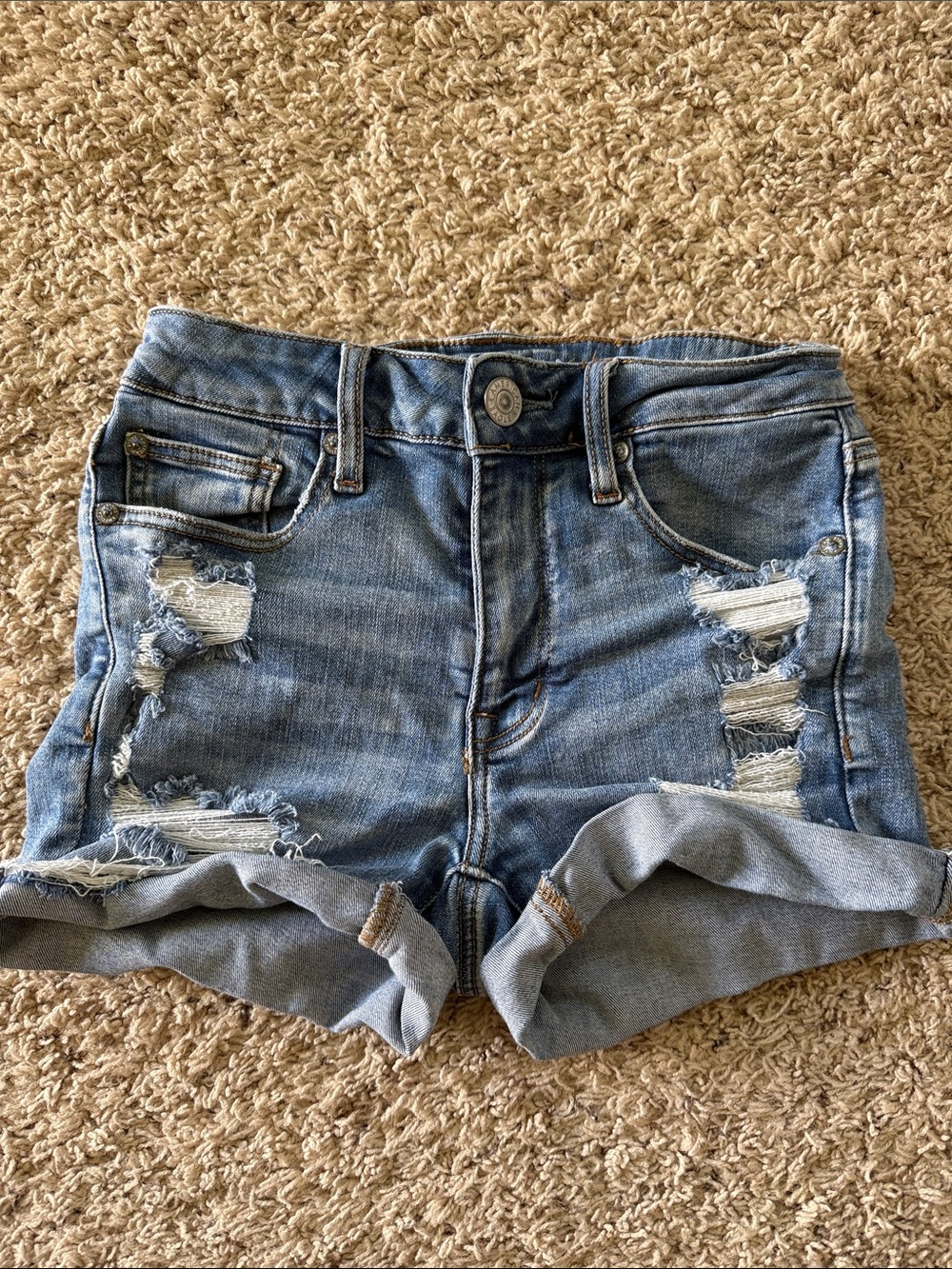 Classic Distressed Women's American Eagle Denim Shorts - Blue